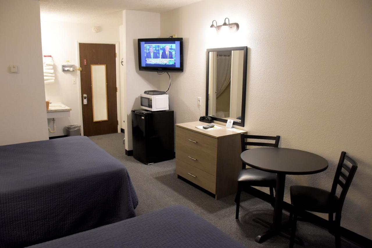 Yellowstone River Inn Glendive Esterno foto